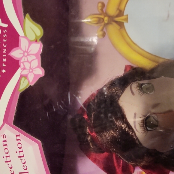 Disney 2006 porcelain Belle doll Reflections Collection NIB - Picture 3 of 6